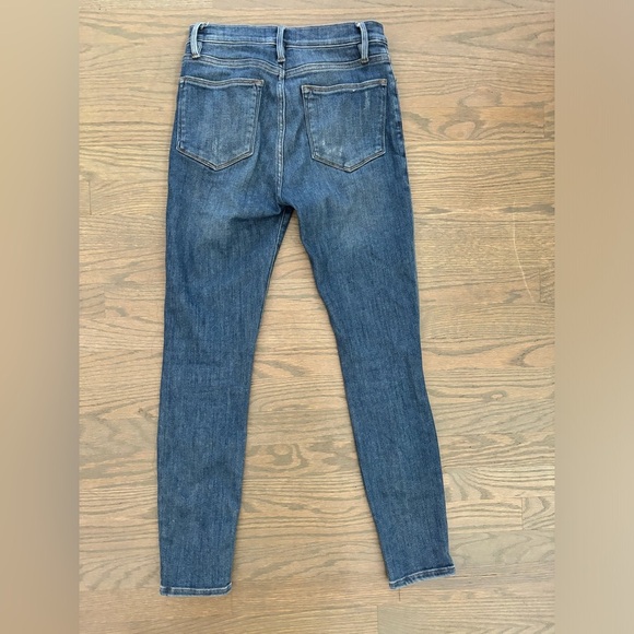 Frame Le High Skinny Jeans Women’s size 27 medium wash destructed denim - Picture 5 of 5